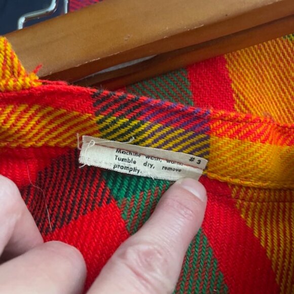 25" Waist Vintage Wool Skirt - Picture 3 of 4